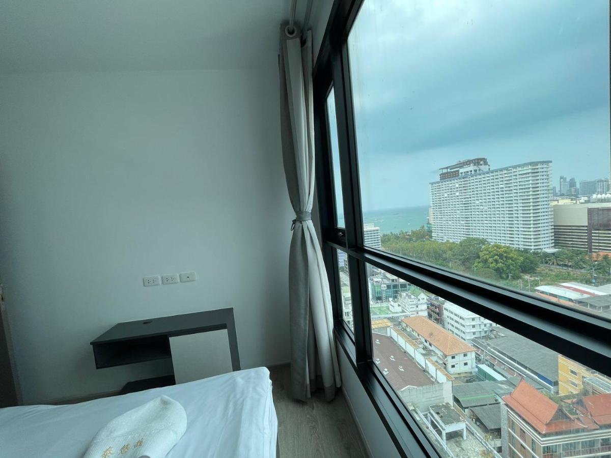The Base Central Pattaya By Adam Eksteriør billede